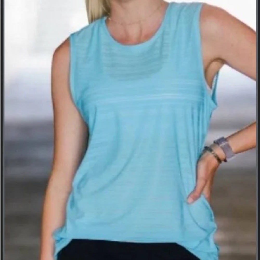ZYIA Sky Luxe Muscle Tank. Large. EUC.